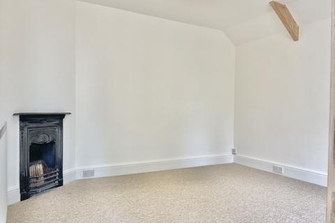 2 bedroom semi-detached house to rent, Fore Street, Topsham