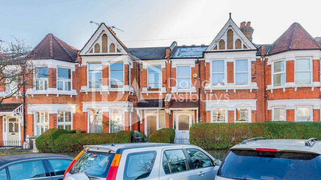 Northcott Avenue, Bounds Green 3 bed terraced house to rent £2,150