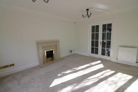 4 bedroom detached house to rent, 1 Welton Wold View