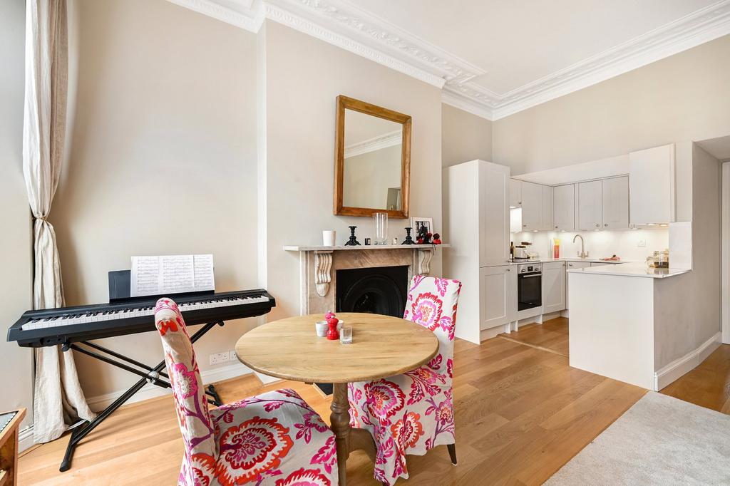 Open Kitchen Dining