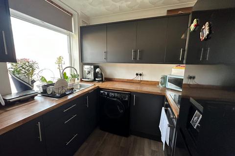undefined, Fareham  Earls Road  GAS & ELEC INC. IN RENT