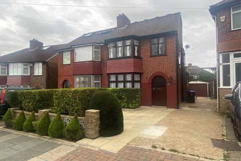 4 bedroom semi-detached house for sale, Crummock Gardens, KINGSBURY NW9