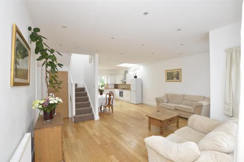 undefined, Parkfields Avenue, Kingsbury NW9