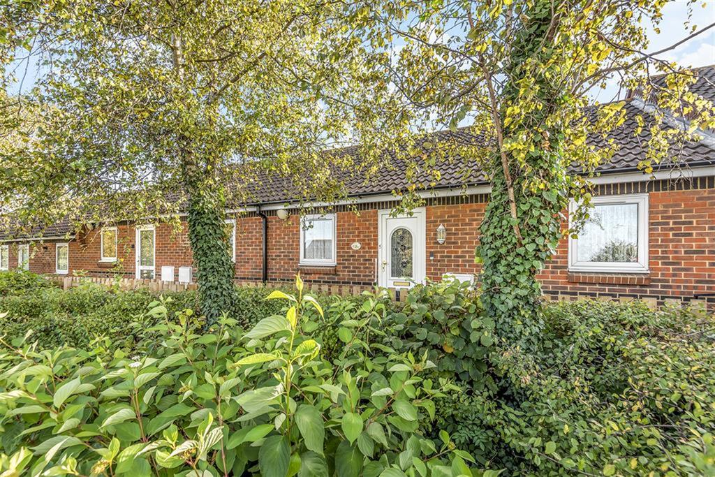 Guardian Court, Rainham 2 bed bungalow £161,000