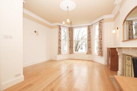 undefined, Holland Road, Kensington, W14