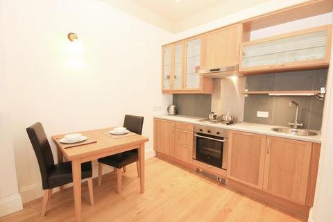 undefined, Holland Road, Kensington, W14