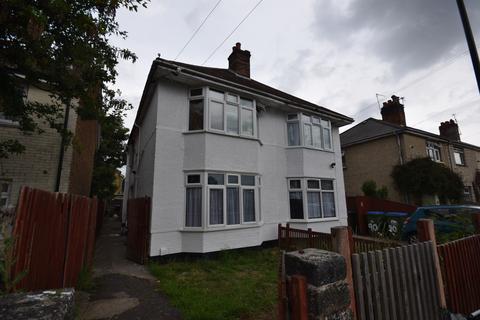 undefined, 90 Chestnut road, Southampton, SO16 6bu