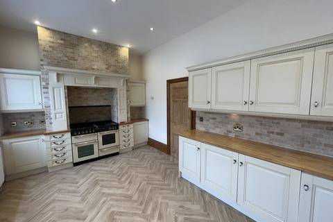 undefined, Clifton Drive, Lytham