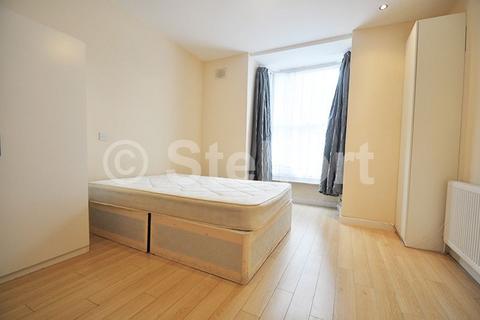 2 bedroom apartment to rent, Witley Road, London, N19