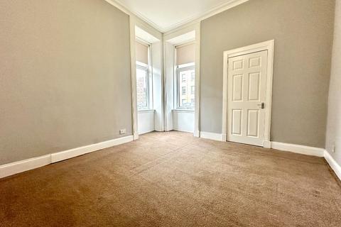 1 bedroom flat to rent, Butterbiggins Road, Govanhill, Glasgow, G42