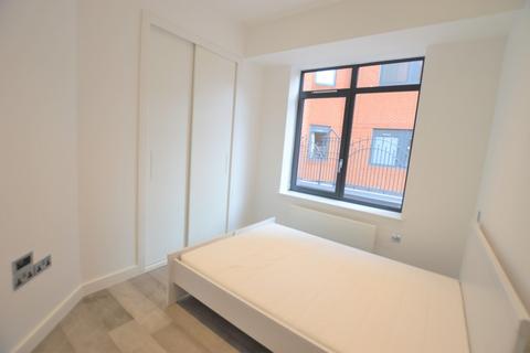 2 bedroom penthouse for sale, Wellington Street, Slough