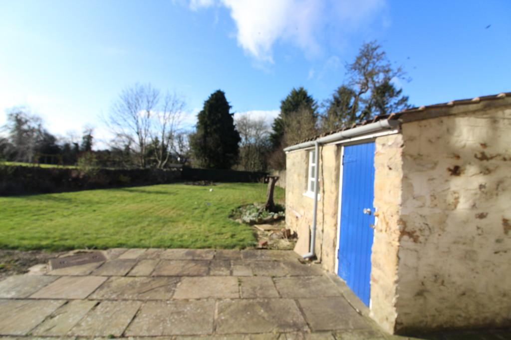 The Hall Cottage, Killerby, Darlington 2 bed cottage £600 pcm (£138 pw)