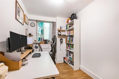2 bedroom apartment for sale, Bridge House, St George Wharf SW8