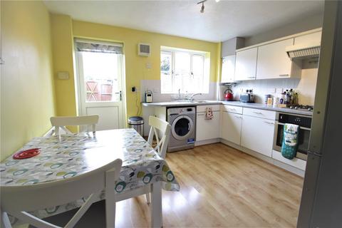 2 bedroom terraced house to rent, Villa Mews, Reading RG1