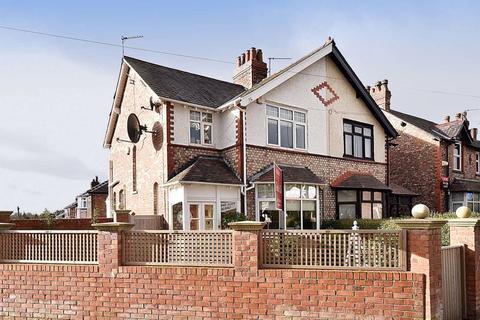 Houses For Sale In Hale Barns Property Houses To Buy Onthemarket