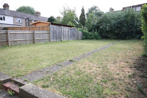 1 bedroom in a house share to rent, Old Oak Common Lane, East Acton, London, W3 7DW