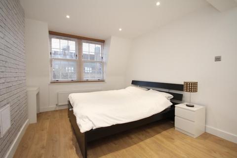 2 bedroom flat to rent - Teale Street, Broadway Market, London, E2 9AA