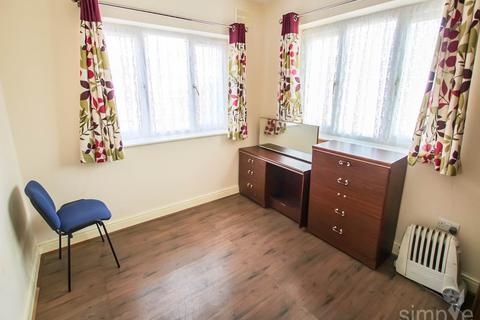 2 bedroom flat to rent - Botwell Lane, Hayes, Middlesex