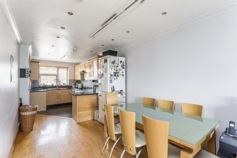 undefined, Watson Close, London N16