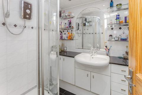 undefined, Watson Close, London N16