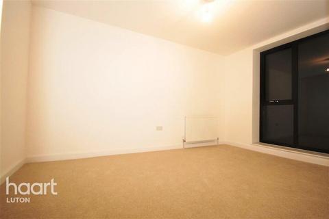 2 bedroom apartment to rent, Brickdale House, Stevenage