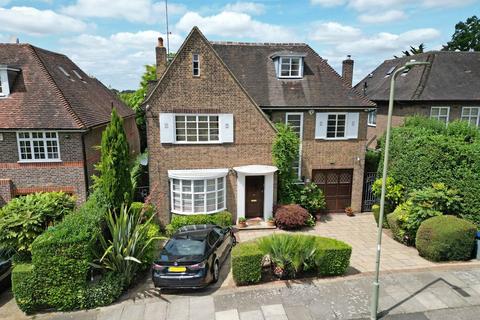 Church Mount, Hampstead Garden Suburb