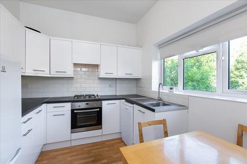 2 bedroom flat to rent, Horn Lane, Acton, W3