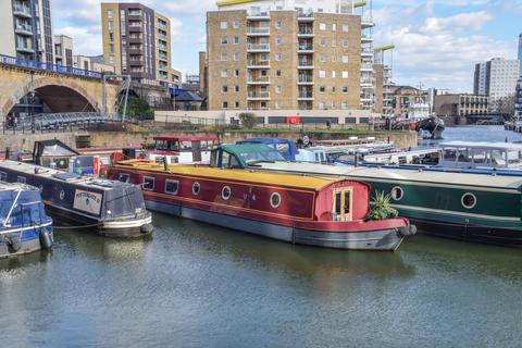 Barge Frya Fresena Canary Wharf Estate London E14 5sh 2 Bed