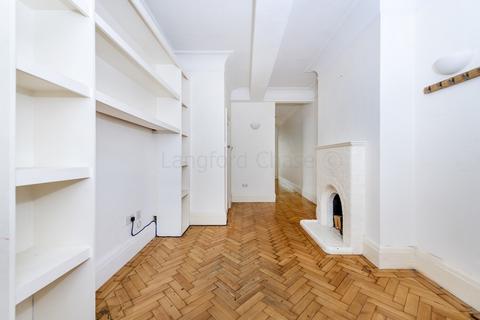 3 bedroom flat for sale, Southwood Lane, Highgate, N6