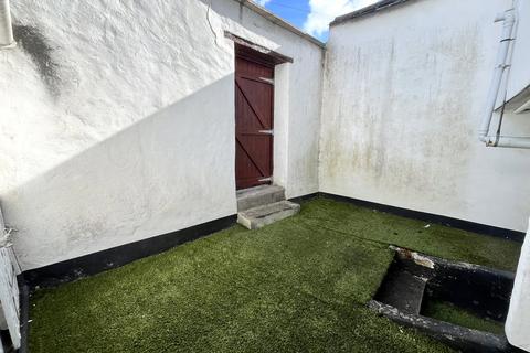 1 bedroom apartment to rent, Newport Terrace, Barnstaple, Devon, EX32
