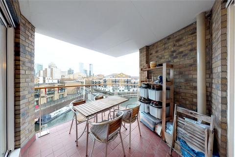 1 bedroom apartment to rent, Basin Approach, London, E14