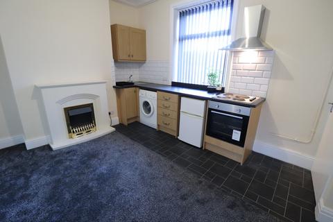 1 bedroom apartment to rent, Briarfield Road, Shipley BD18