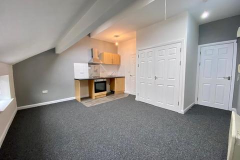 1 bedroom flat to rent, Market Street,Milnsbridge, Huddersfield