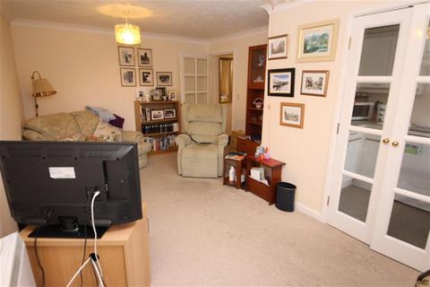 1 bedroom retirement property for sale - Brittania Court, Christchurch Lane, Downend, Bristol, BS16 5TR