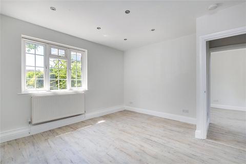 2 bedroom flat to rent, Crane Court, Sheen Gate Gardens, London