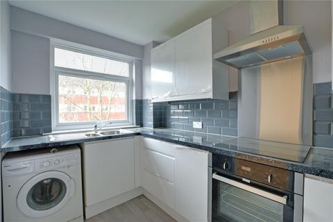 2 bedroom maisonette to rent, Alanthus Close, Lee, London, SE12