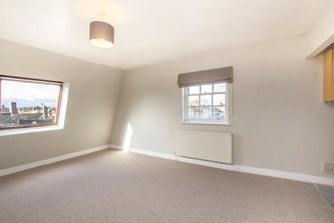 1 bedroom penthouse to rent, Wickham House, 58 Market Square, Witney, OX28
