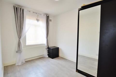undefined, Slough,  Berkshire,  SL1