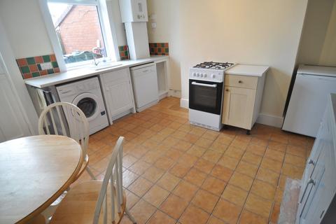 2 bedroom house to rent, Hough Lane, Wombwell