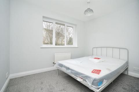 1 bedroom in a house share to rent, Snowdonia Way, Hinchingbrooke Park, Huntingdon