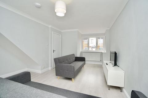 1 bedroom in a house share to rent, Snowdonia Way, Hinchingbrooke Park, Huntingdon