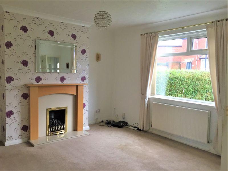 Delaval Avenue, North Shields 3 bed house £650 pcm (£150 pw)