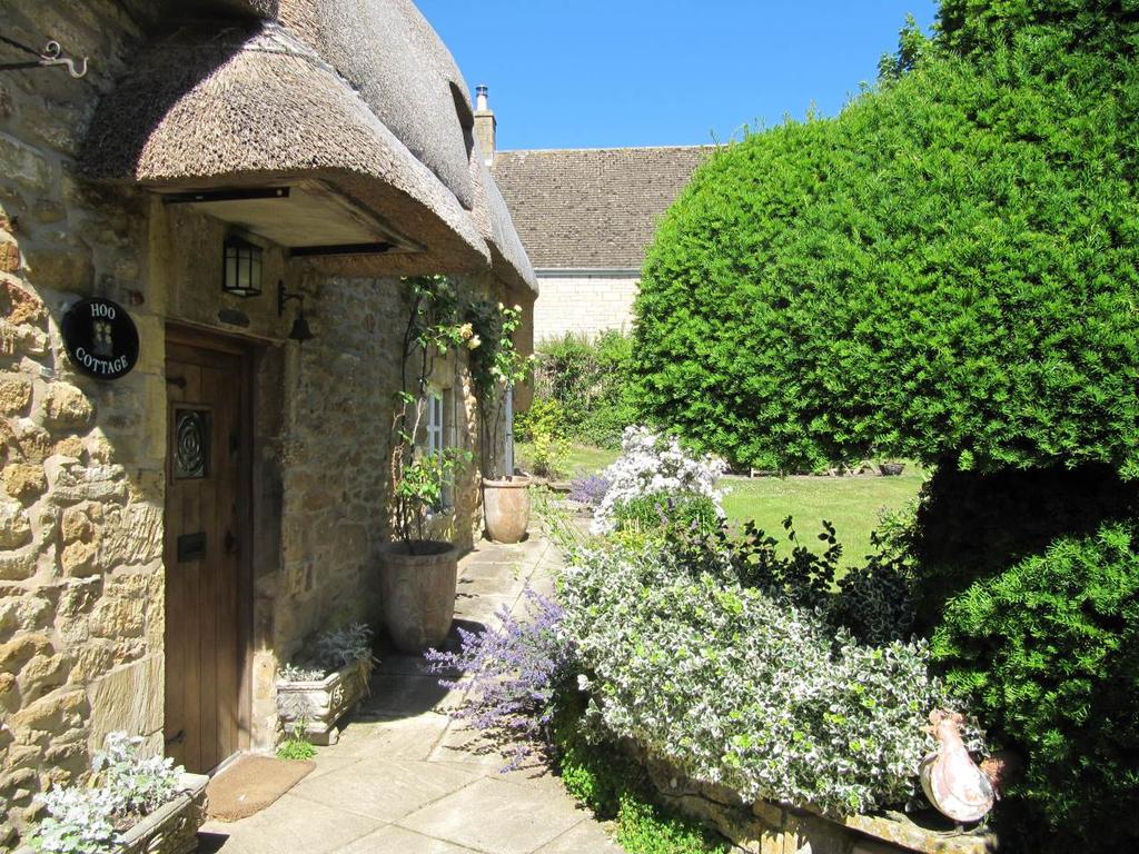 Hoo Lane, Chipping Campden, 2 bed house £800 pcm (£185 pw)