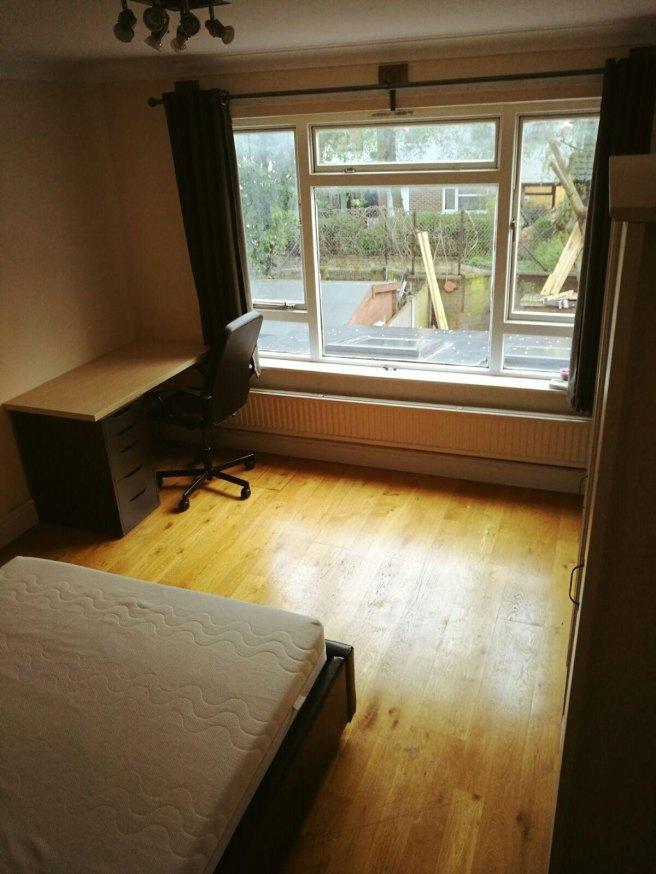 Grand-walk-solebay-street-e1-4pj-958609