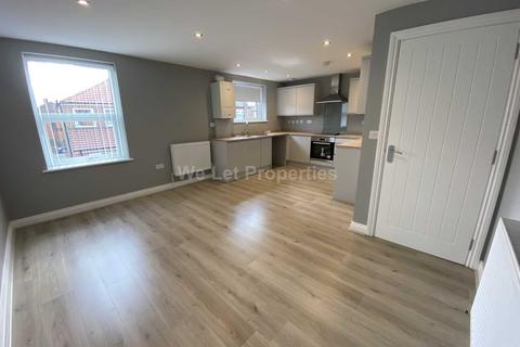 2 bedroom apartment to rent, Palm Street, Manchester M43