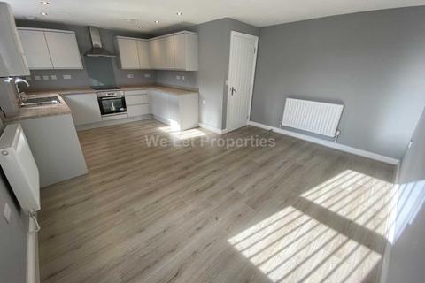 2 bedroom apartment to rent, Palm Street, Manchester M43