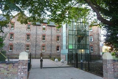 undefined, 61a Brantingham Road