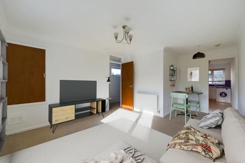 1 bedroom maisonette to rent, Cheveney Walk, Bromley, BR2
