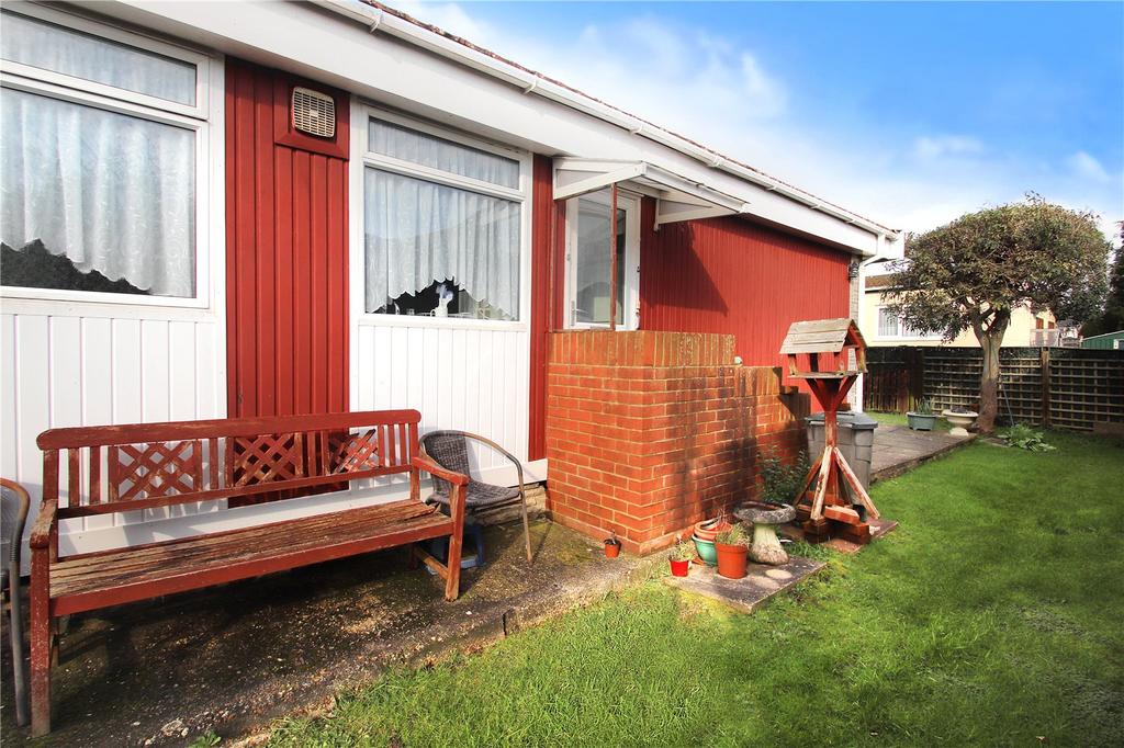 Thornlea Park, Wick, Littlehampton 2 bed mobile home for sale £105,000