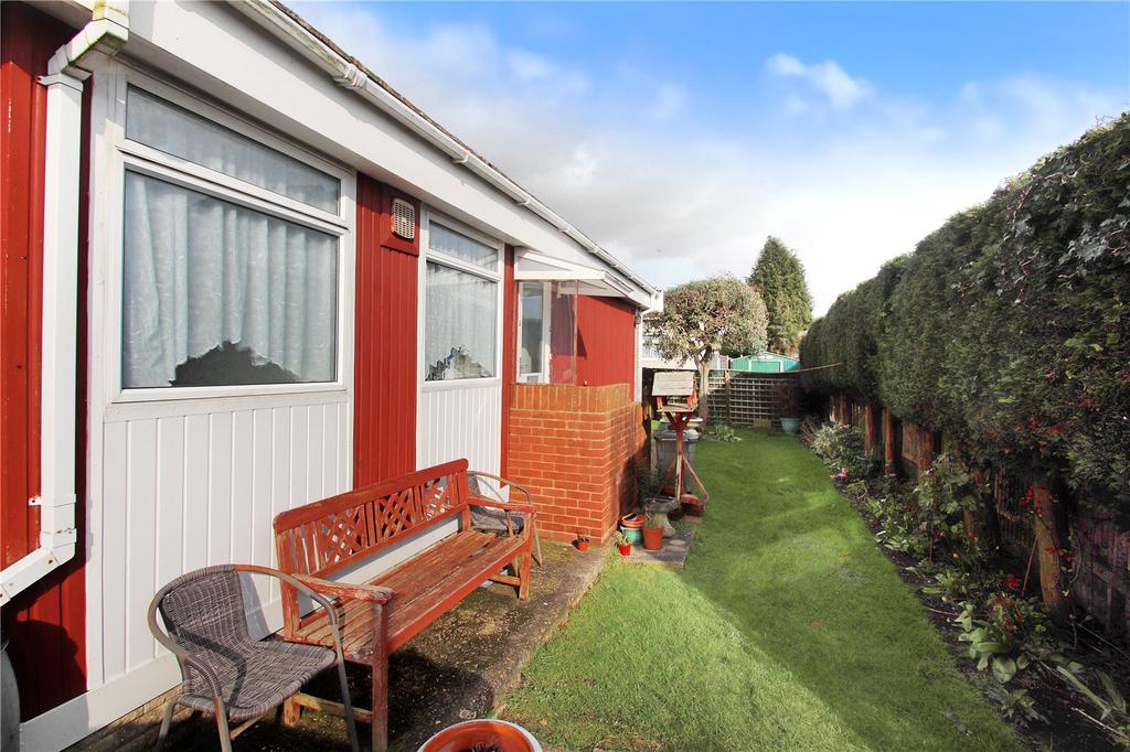 Thornlea Park, Wick, Littlehampton 2 bed mobile home for sale £105,000